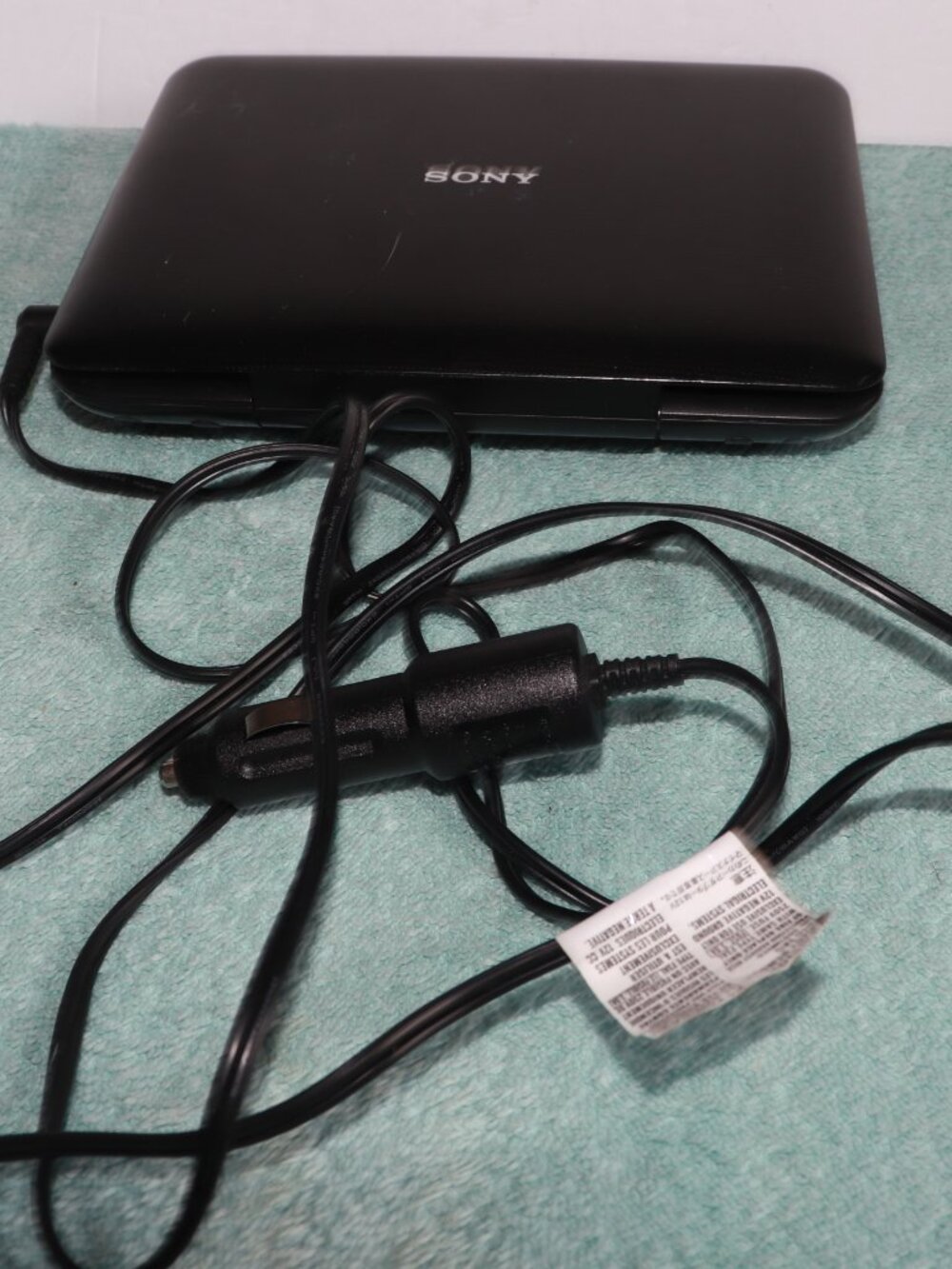 Sony DVP-FX780 7" Portable DVD CD Player Tested Working CD DVD Player